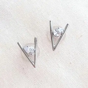 그로세 콜라보 귀걸이