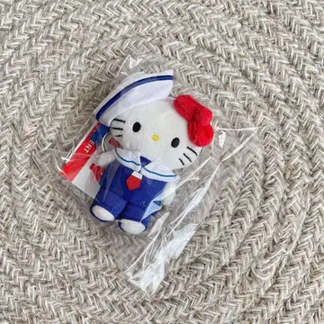 롤리즈팜 Me% 마스코트 키링 헬로키티 해군