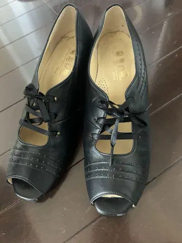 기쿠치 신발 블랙