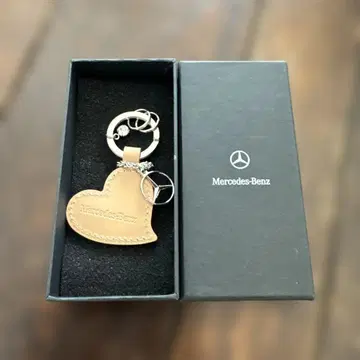 벤츠 하트 모양 가죽 키링