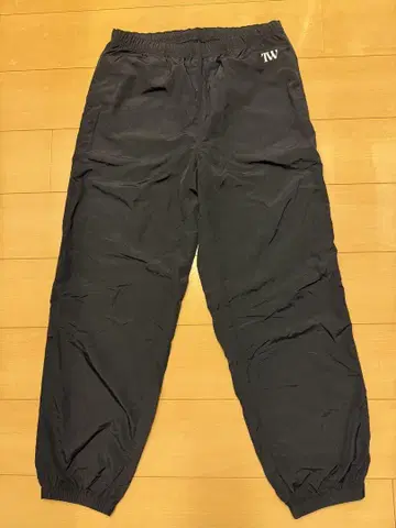 TW Unisex Nylon Pants 사이즈 L 블랙