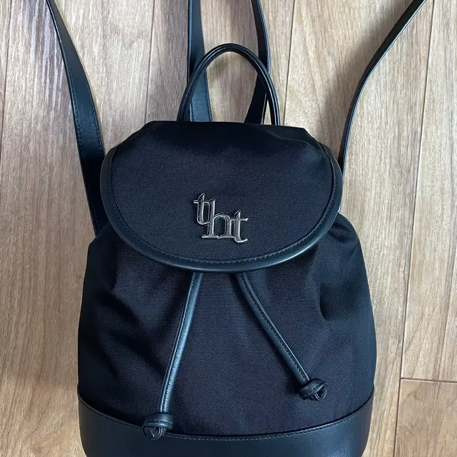 Nuyet Dot Ribbon Backpack New on Bunjang Global Site.