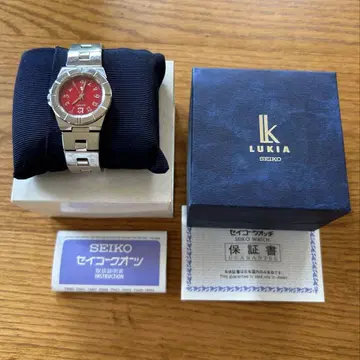 루키아 SEIKO 빨간색 손목시계 배터리 새상품 작동 확인 완료
