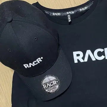 RACR 블랙 캡 유니섹스