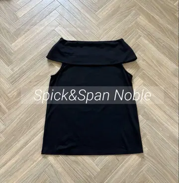 Spick&Span Noble 블랙 오프숄더 슬리브리스