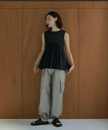 아누케 시어 펄럼 톱스