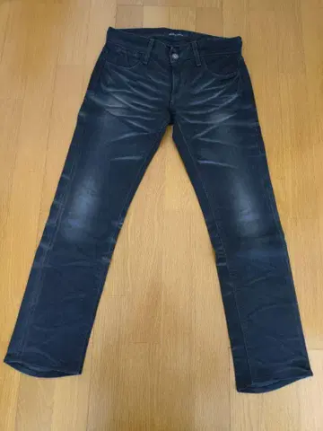 BlackbyVANQUISH 주름 라메 가공 데님 팬츠 블랙