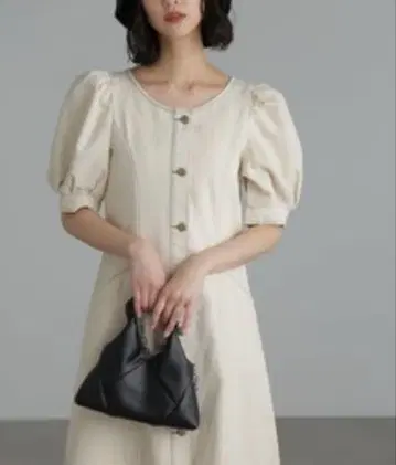 프론트 버튼 퍼프 소매 미니 원피스 화이트 데님