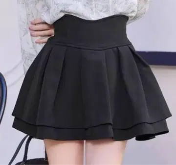 블랙 플레어 스커트