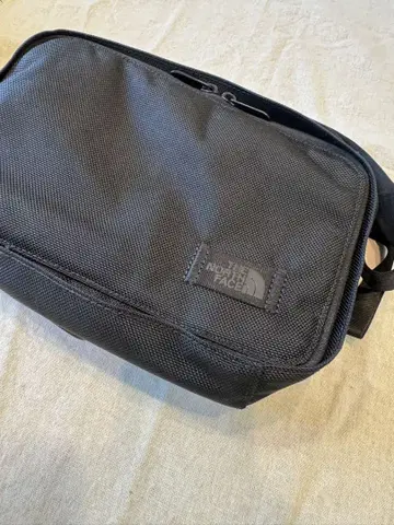 THE NORTH FACE 메트로 케이프 숄더백