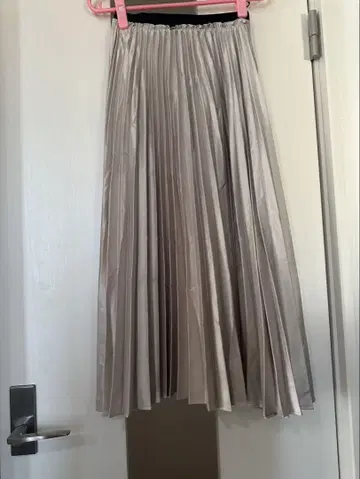 택 포함 새상품 ZARA 플리츠 원피스 롱 스커트 자라