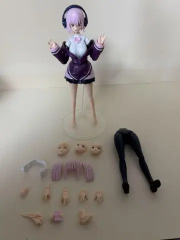 신조 아카네 프라모델 조립 완료