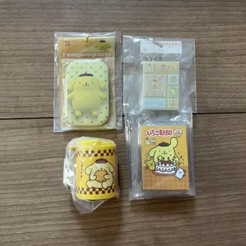 산리오 폼폼푸딩 가챠가챠 코인 실린더 딸기 신문 캔뱃지