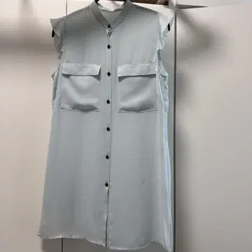 ADEAM 라이트 블루 슬리브리스 튜닉