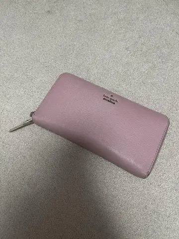 Kate Spade 핑크 가죽 장지갑