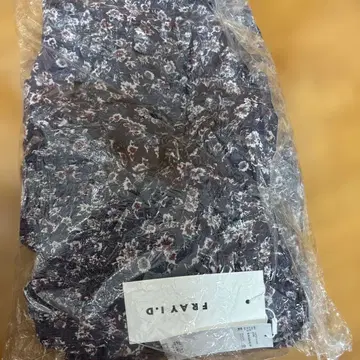 FRAY I.D 플라워 프린트 오프숄더 원피스 FWFO242055 새상품