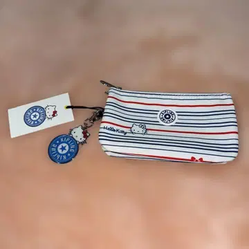 Kipling Hello Kitty 스트라이프 파우치 참 포함