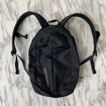 파타고니아 Atom Pack 18L 백팩 블랙 단종