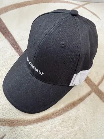 PW CIRCULUS 펀칭 캡 BLACK