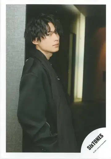 SixTONES 21년 on eST 마쓰무라 호쿠토 공식 사진 *1장