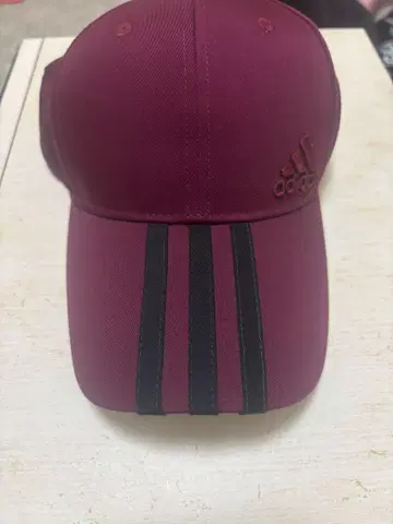 아디다스 버건디 캡 OSFX