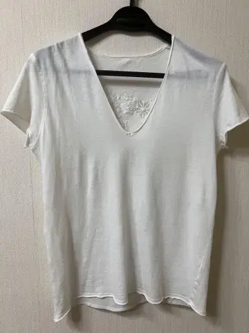 ZADIG & VOLTAIRE V넥 티셔츠 화이트