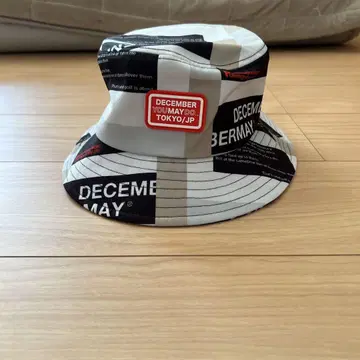 DECEMBERMAY 버킷 햇