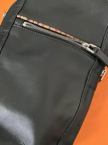 폴 스미스 바디 백