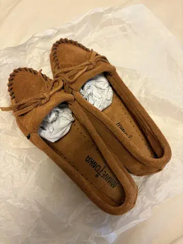 새상품급! MINNETONKA 브라운 모카신
