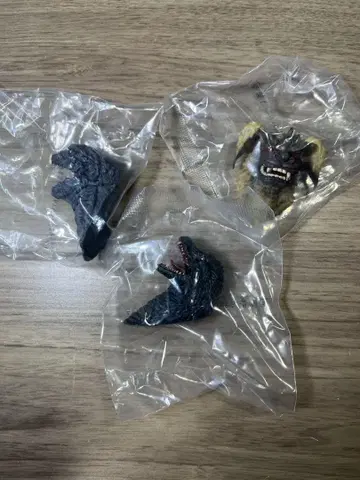 제일복권 고질라 G상 몬스터 헤드 마그넷