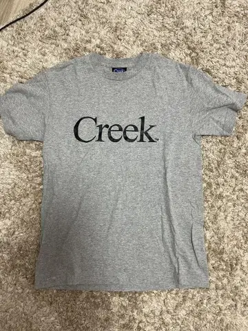 Creek 그레이 티셔츠 M 사이즈