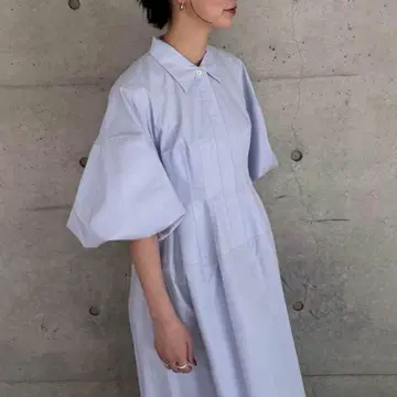 클레인 허리 디자인 볼륨 원피스