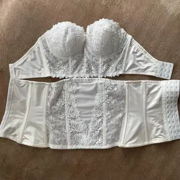 브라이덜 이너 D70 카리노 웨딩 카리노 KEA 공방