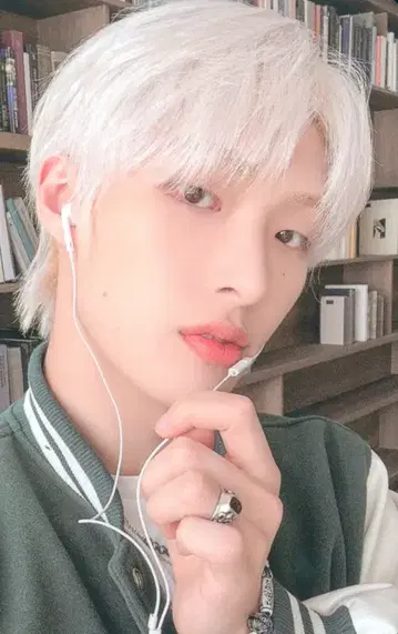 ATEEZ 바인더 MIN GI ATINY'S VOYAGE 바인더
