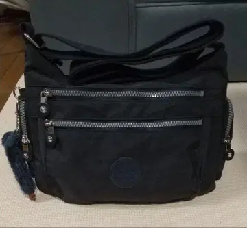 Kipling 숄더백 블랙