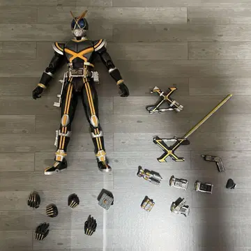 S.H.Figuarts 가면라이더 카이저