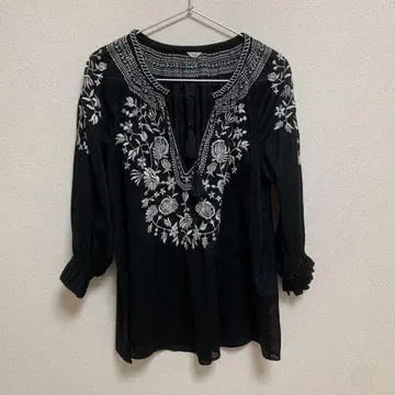 이에나 엠브로이리 블랙 면