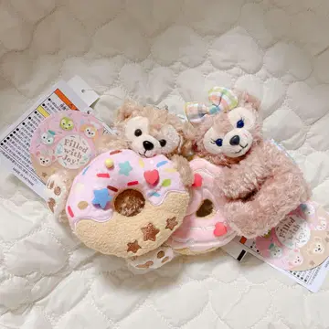 새상품 더피 셰리 메이 봉제 인형 배지 2개 필드 위드 조이