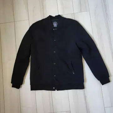 VOLCOM 블랙 자켓 M