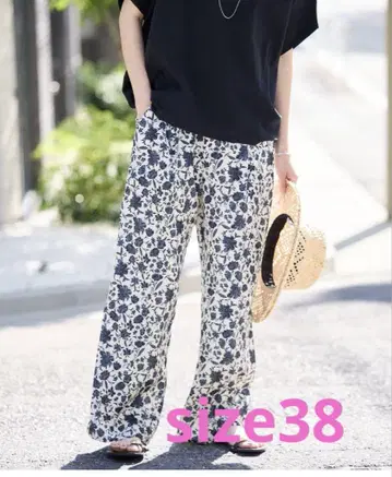 슬로브 이에나 모듬 플라워 팬츠 내추럴 38 미사용 새상품