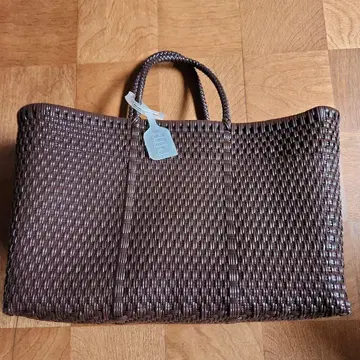 Deuxieme Classe 두지엠 클라세 PUP