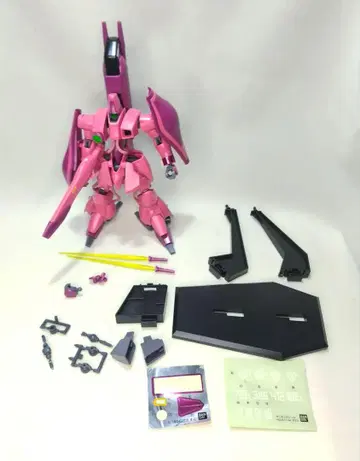 조립 완료 정크 건담 프라모델 HG 1/144 가자 C