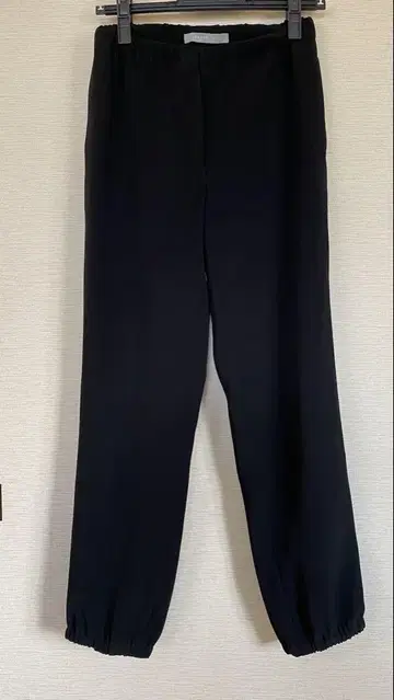띠어리 럭스 블랙 조거 팬츠 7호