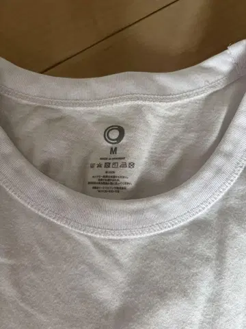 파미티 화이트 M
