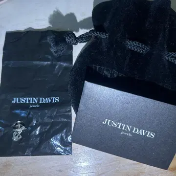 JUSTIN DAVIS PETIT FADEIT 귀걸이 크라운