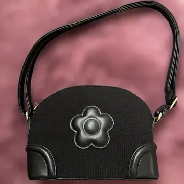 MARY QUANT 블랙 숄더백
