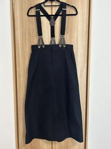 DOORS 서스펜더 트라페즈 스커트