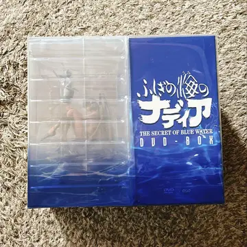 신비한 바다의 나디아 DVD 11장 세트 DVD-BOX 피규어 포함