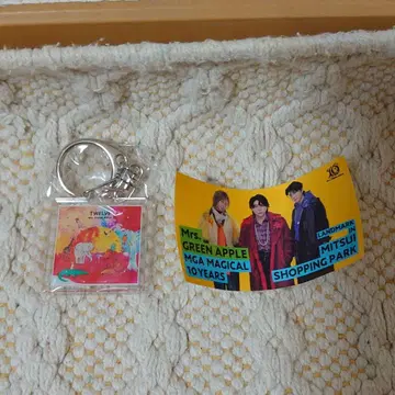 미쓰이 Mrs. GREEN APPLE 가챠 키링 & 스티커 세트