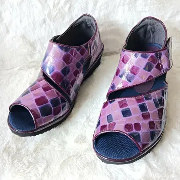 르 루미에르 펌프스 크로스 스트랩 샌들 웨지 밑창 25cm